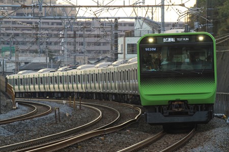 E235系 東海道貨物線試運転