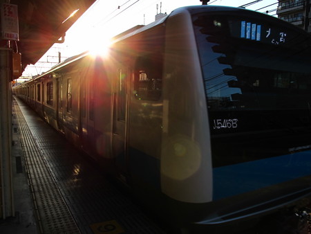 E233系(東神奈川駅)