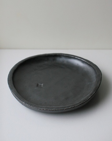 黒マット15cm丸皿s