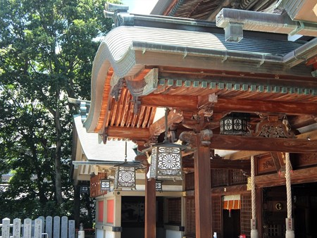 椿神社12 見事な形状「産す」造り