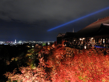清水寺(夜)31 奥の院から清水の舞台を望む