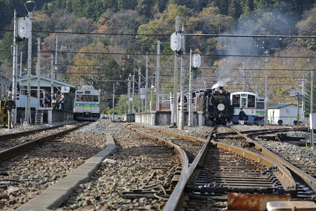 三峰口駅操車風景