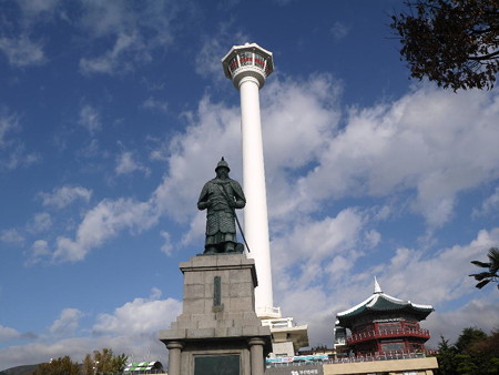 181113-01李 舜臣像