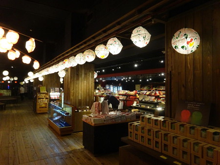 190530-13売店