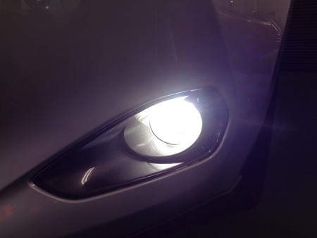 ハリアー６０系　東京都　フォグＨＩＤ　ベロフ６５００Ｋ