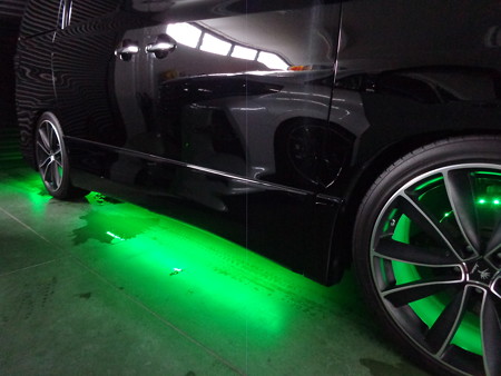 ヴェルファイア　岐阜県　アンダーＬＥＤ９