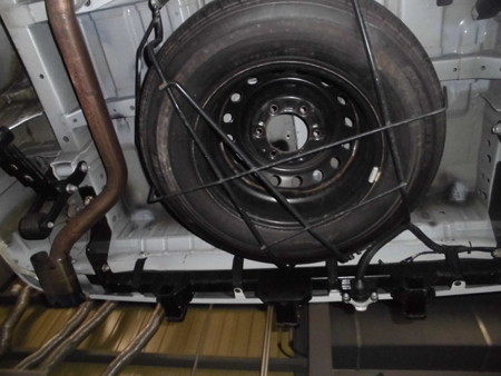 ハイエース下廻り錆止め施工前１