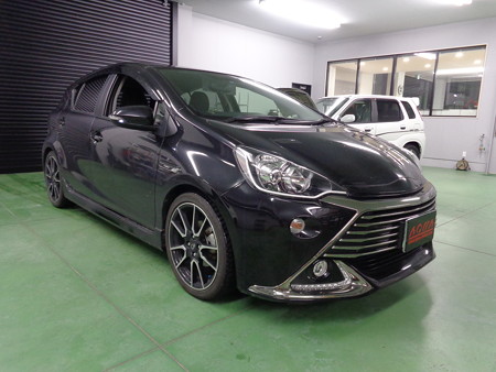 トヨタＡＱＵＡ　新潟県　ＮＥＷアウディ風ＬＥＤ２色タイプ