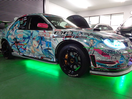 インプレッサ　愛知県　アンダーネオン