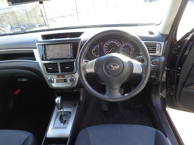 中古車エクシーガ納車