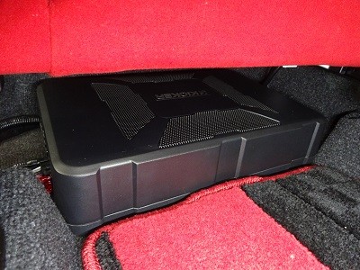 スイフト　福井県　ウーファー取付