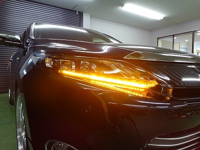 ハリアー　東京都　後期風ヘッドライトシーケンシャルウインカー加工