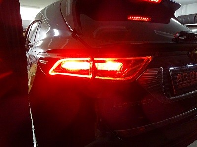 ハリアー　東京都　テールレンズシーケンシャルウインカー加工
