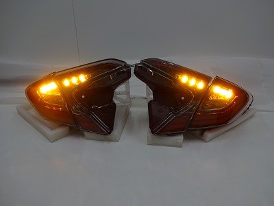 Ｃ－ＨＲ　テールシーケンシャルウインカー加工