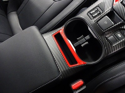 インプレッサスポーツ　車種別カット済みレッドシート＆ブラックカーボンシート貼り込み