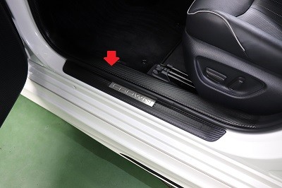 クラウン 車内カット済みカーボンシート貼り込み