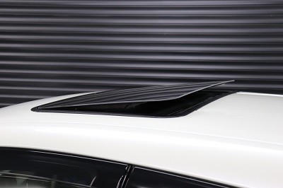 C-HR　後付サンルーフ取付