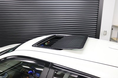 C-HR　後付サンルーフ取付