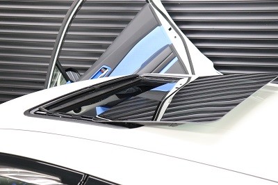 C-HR　後付サンルーフ取付