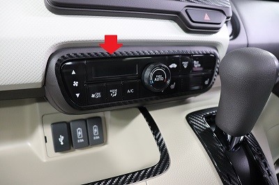 N-BOX カット済みカーボンシート貼り込み