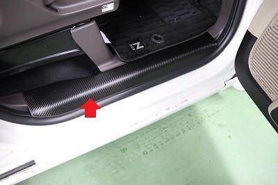 N-BOX カット済みカーボンシート貼り込み