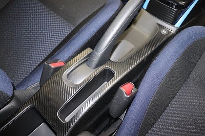 ノートＥ１２　車種別カット済みカーボンシート貼り込み