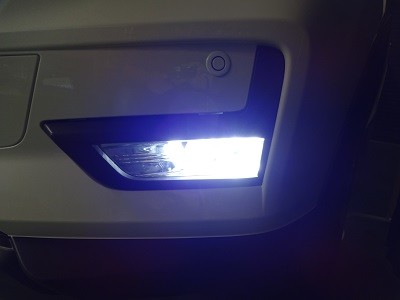 エクストレイル　フォグＬＥＤ取付