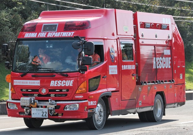 奈良県生駒市消防本部　lll型救助工作車