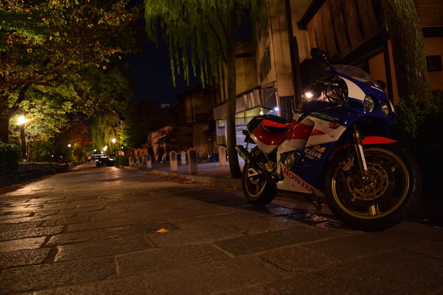 CBR250R MC19 / 京都 祇園 白川南通り