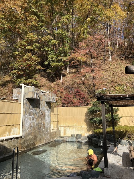 写真: 18露天風呂も広いです。