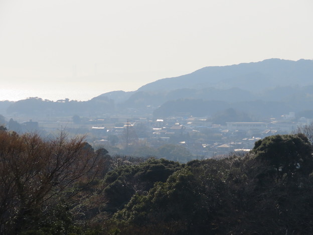佐貫城（富津市）本丸南物見台より