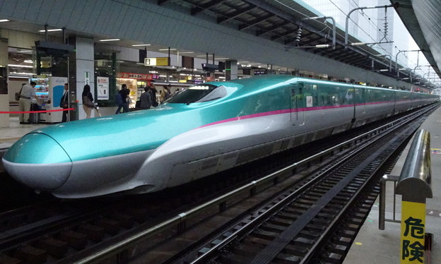 JR東日本東北新幹線E5系｢はやぶさ63号｣