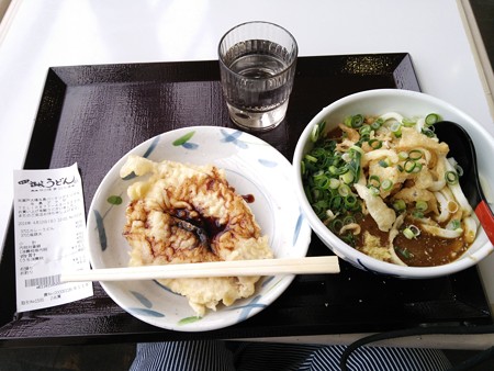 今週もカレーうどんからですけど何か