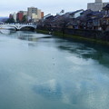 Photos: 浅野川大橋と主計町茶屋街　ユリカモメが少し