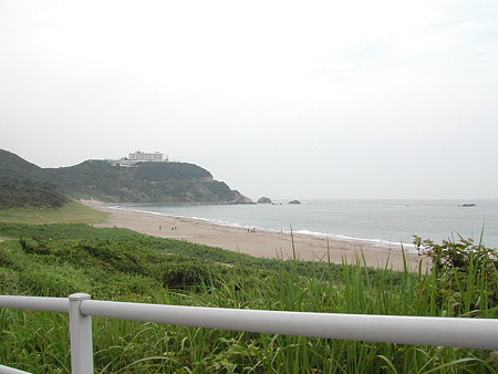 恋路が浜 砂浜