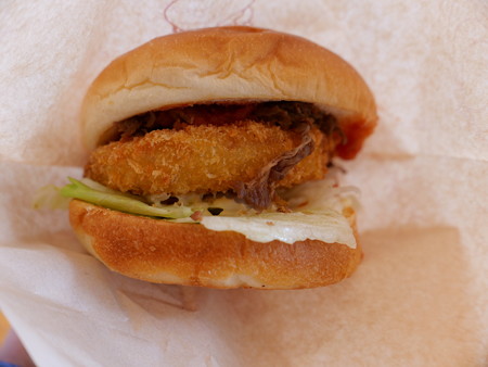 オニオンビーフバーガー(道の駅・うずしお【兵庫】)