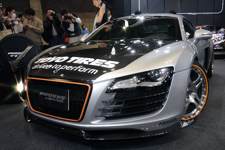 01-R8