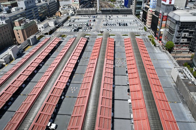 20180413阪急梅田駅上駐車場1DSC_3515