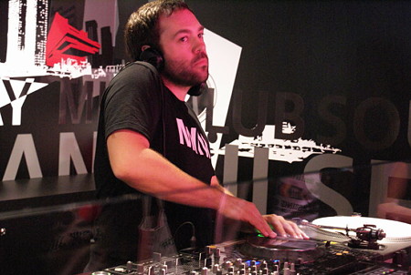 m-DSC01142_mini's_DJ