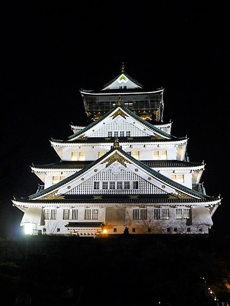 夜の大阪城 天守閣