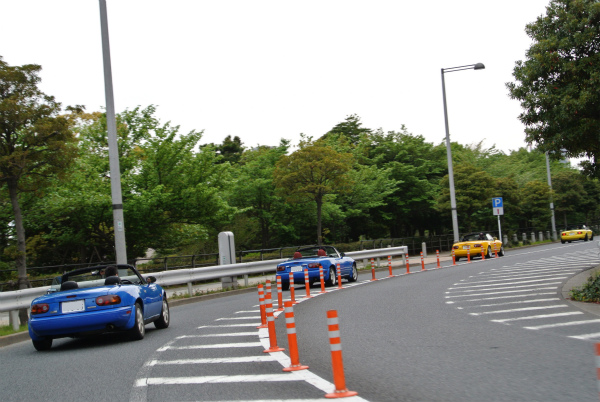 赤、黄、青は町中での最強の３色