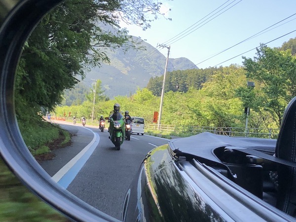 バイクも多い