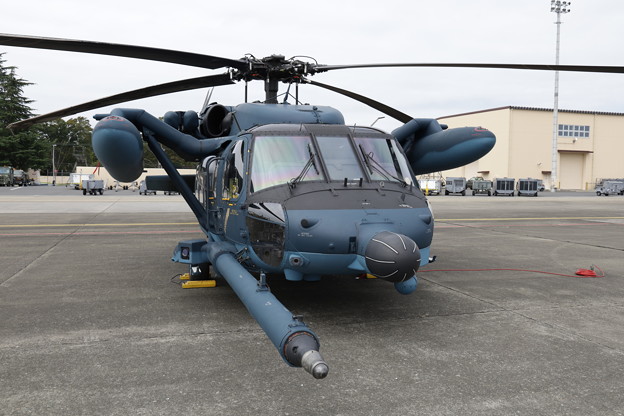 UH-60J 03