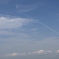 2018.10.9　飛行機雲(片江展望台から)