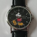 mini ミッキーマウス本格腕時計