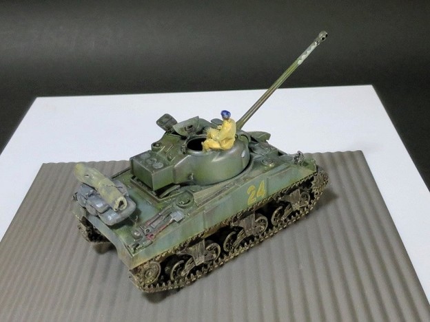 08 Sherman 1C Firefly  1;48 (Tamiya)