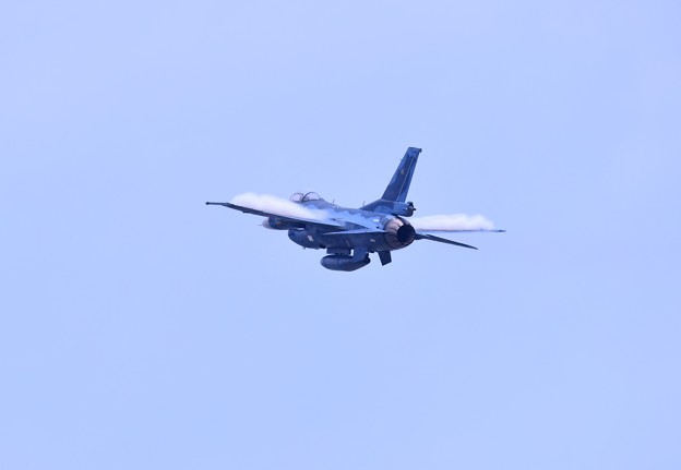 いつか防府基地からF2乗り。。築城基地のF2 ハチスコ華麗な機動飛行 (5)