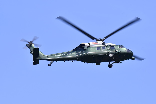 撮って出し。。厚木基地よりトランプ大統領乗せる専用ヘリコプターマリーンワン(5)